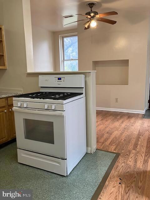 219 S Broadway unit 223 1ST FLOOR REAR, Baltimore, MD 21231 - photo 4