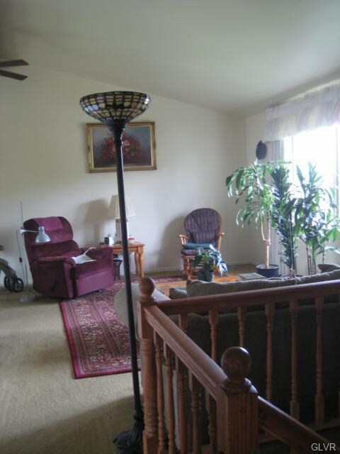 1982 Linden Ln, Whitehall, PA 18052 - photo 3