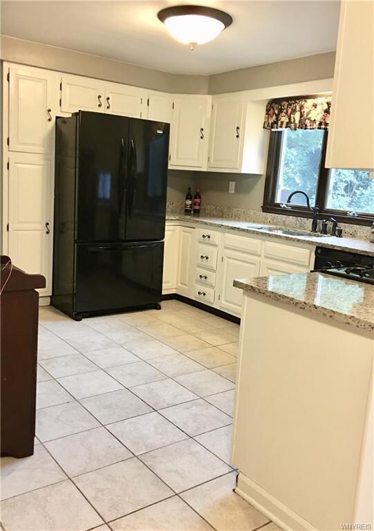 Kitchen includes appliances