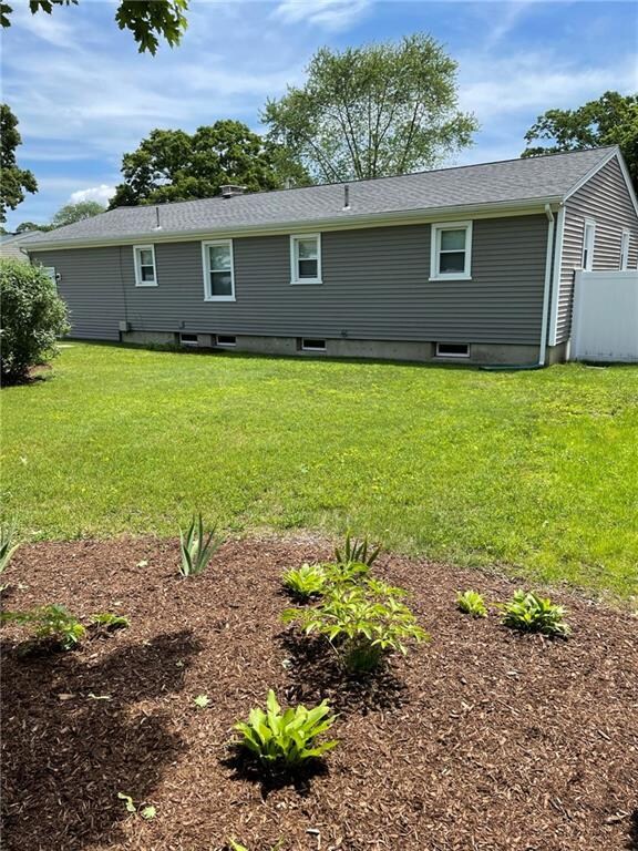 59 Foxcroft Ave, Warwick, RI 02889 - photo 4