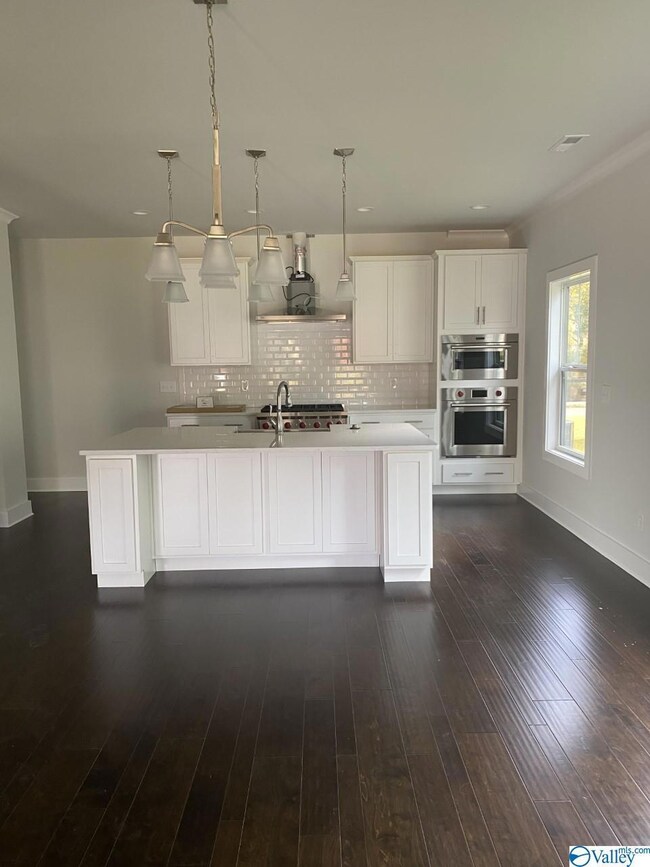 1516 Hammock St, Huntsville, AL 35811 - photo 2