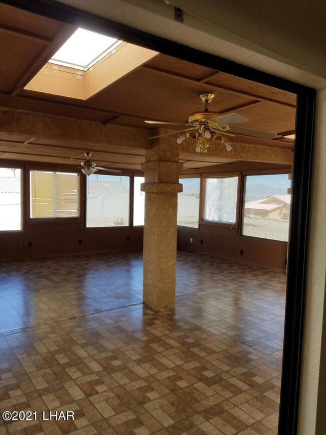 625 Meadows enclosed arizona room