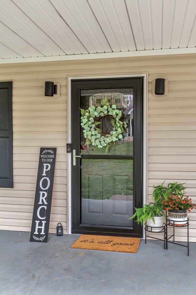 643B Mac St, Shelbyville, TN 37160 - photo 4