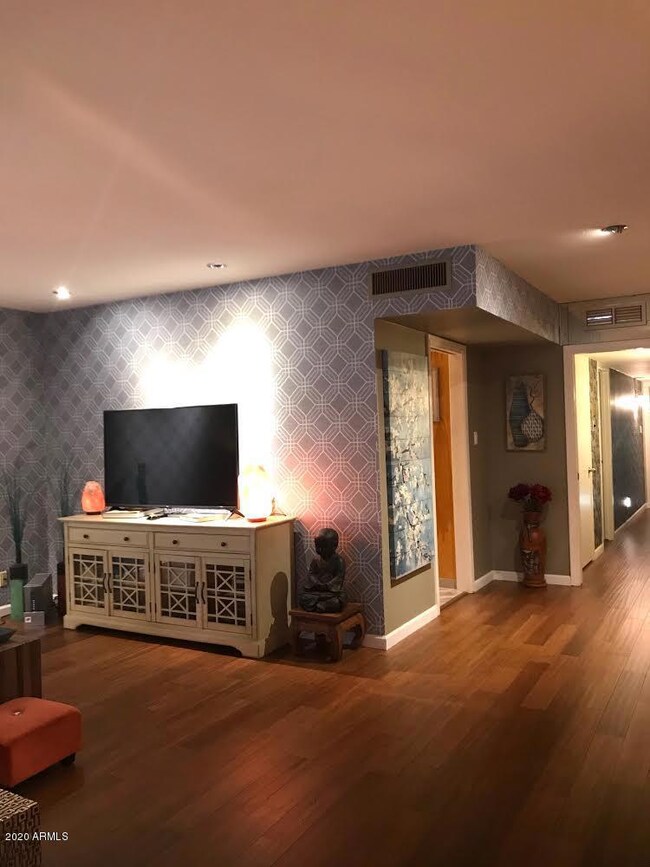 115 E Palm Ln unit D, Phoenix, AZ 85004 - photo 6