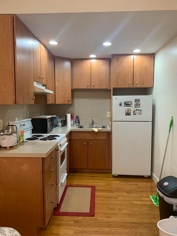 907 Beacon St unit 3, Boston, MA 02215 - photo 2