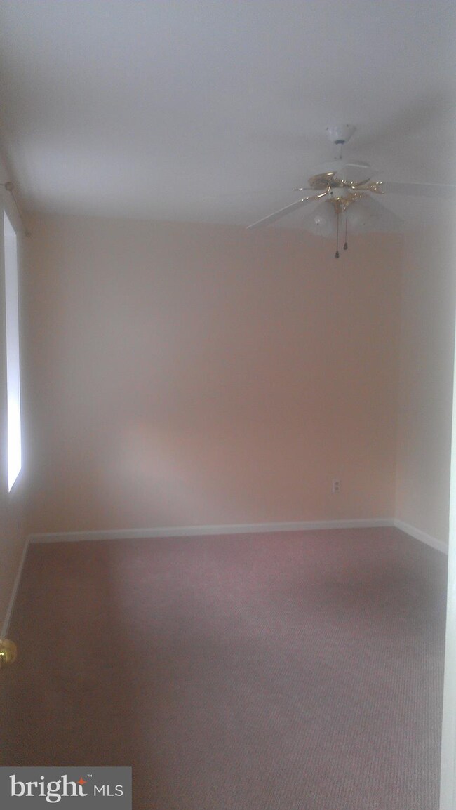 467 Denning Ct, Warrenton, VA 20186 - photo 7