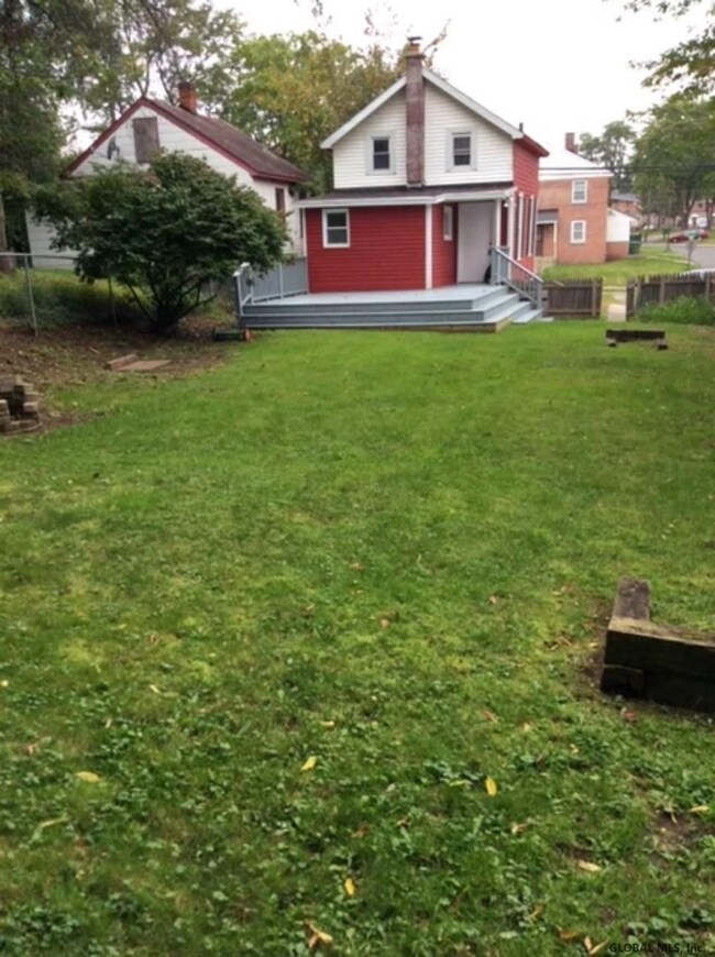 Photo 4