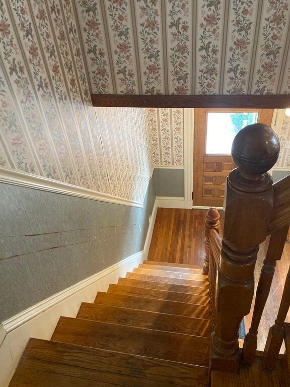 22 Garfield Ave, Medford, MA 02155 - photo 7