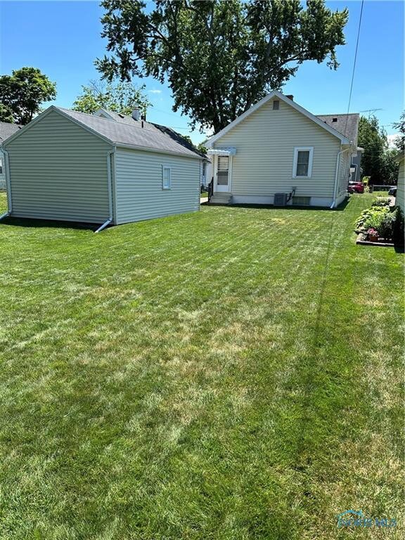 2532 Elsie Ave, Toledo, OH 43613 - photo 3