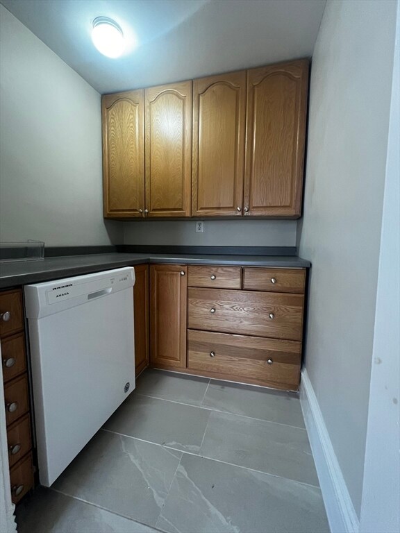 34 School St unit 2, Danvers, MA 01923 - photo 7