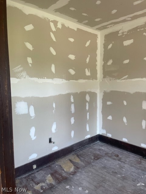 1663 E 33rd St, Lorain, OH 44055 - photo 7