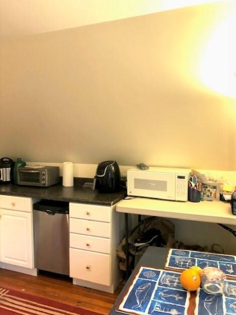 193 Power St unit 2 R, Providence, RI 02906 - photo 5