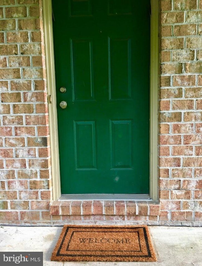 8114 Greenspring Valley Rd, Owings Mills, MD 21117 - photo 2