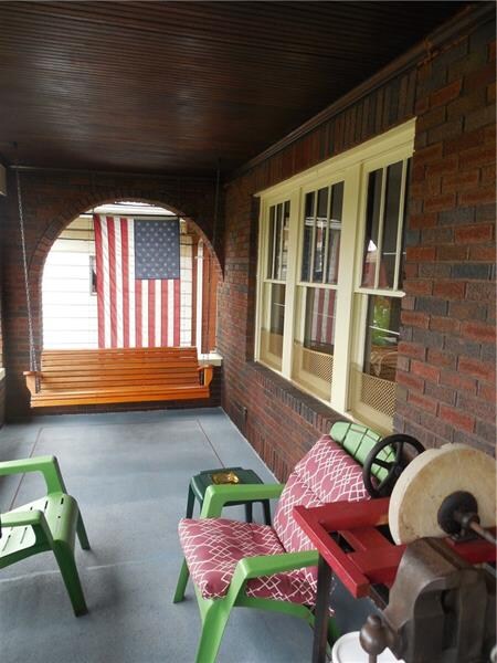 Covered front porch to enjoy a nice summer evening