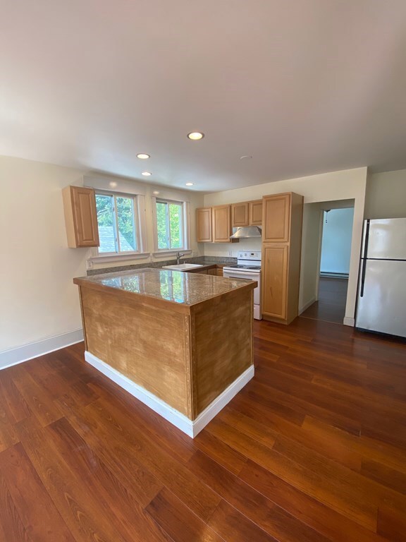 29 Blanchard Rd unit 2, Cambridge, MA 02138 - photo 4