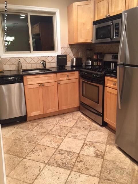 rickys kitchen 2