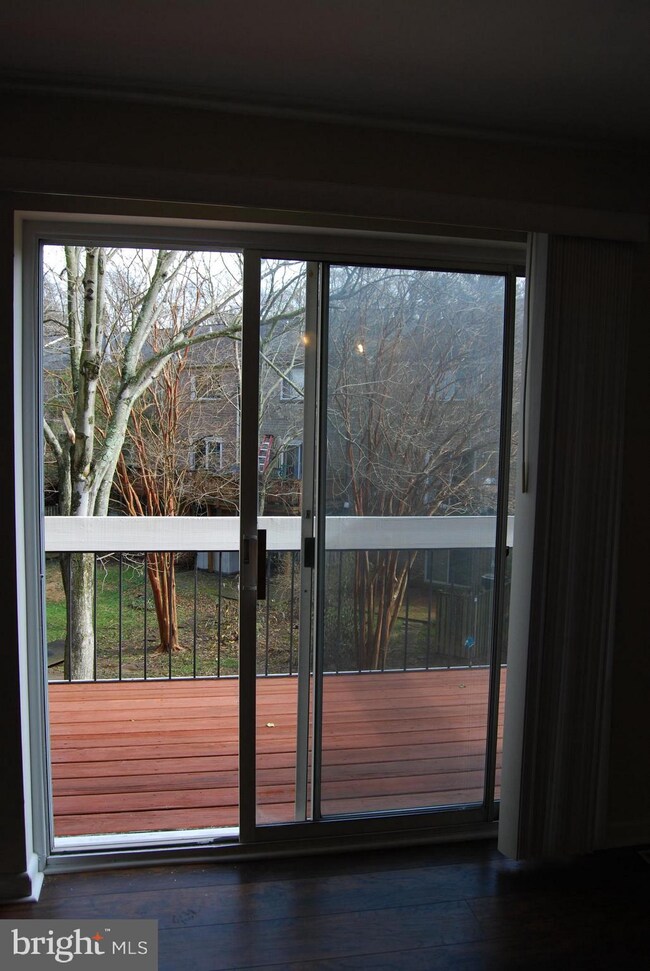 9776 Early Spring Way, Columbia, MD 21046 - photo 7