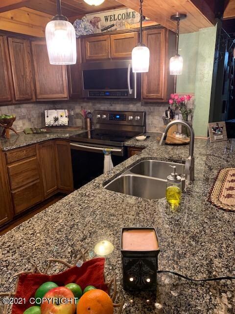 Kitchen Counter
