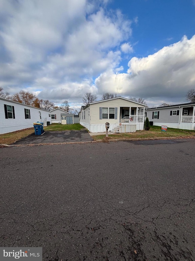 4328 Dover Dr, Morrisville, PA 19067 - photo 3