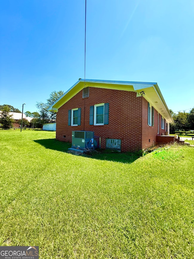 140 Rene Ln, Cochran, GA 31014 - photo 5