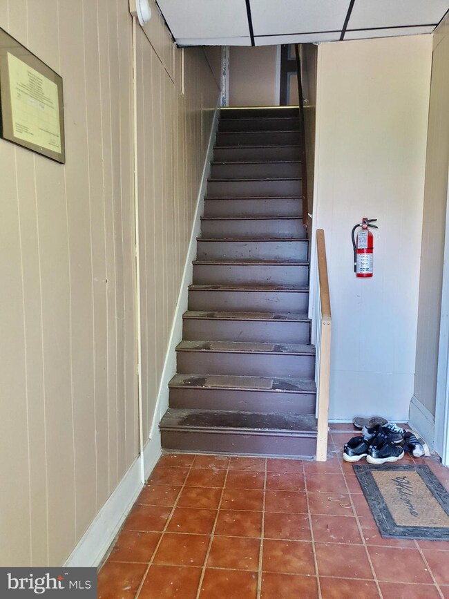 60 High St unit 3, Woodbury, NJ 08096 - photo 6