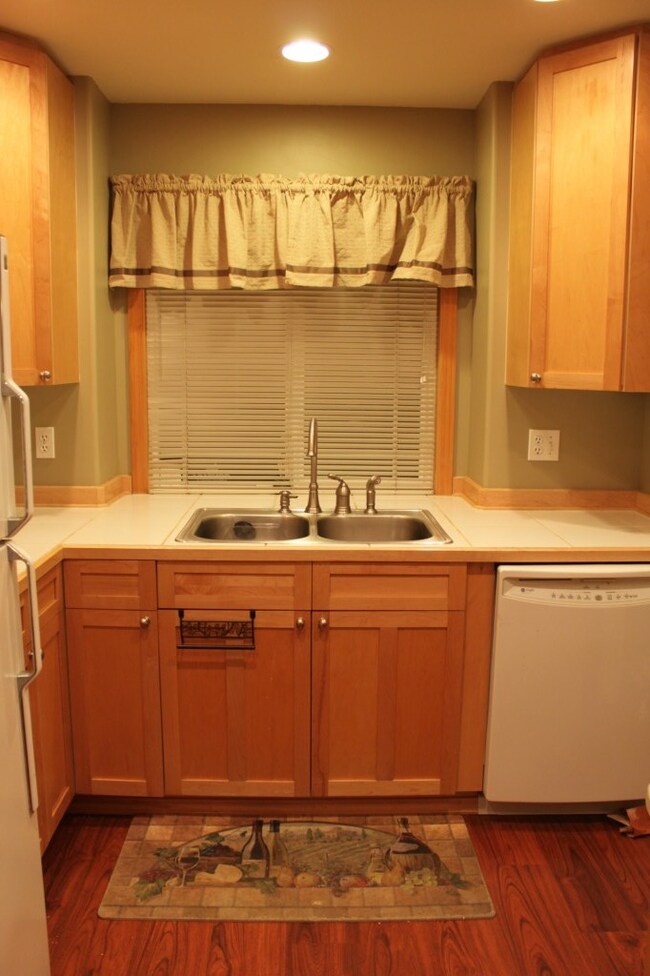 21311 76th Ave W unit 1, Edmonds, WA 98026 - photo 3