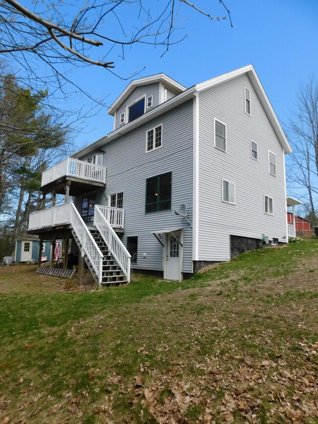 Left Rear exterior