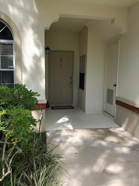 131 Cypress Point Dr, Palm Beach Gardens, FL 33418 - photo 2
