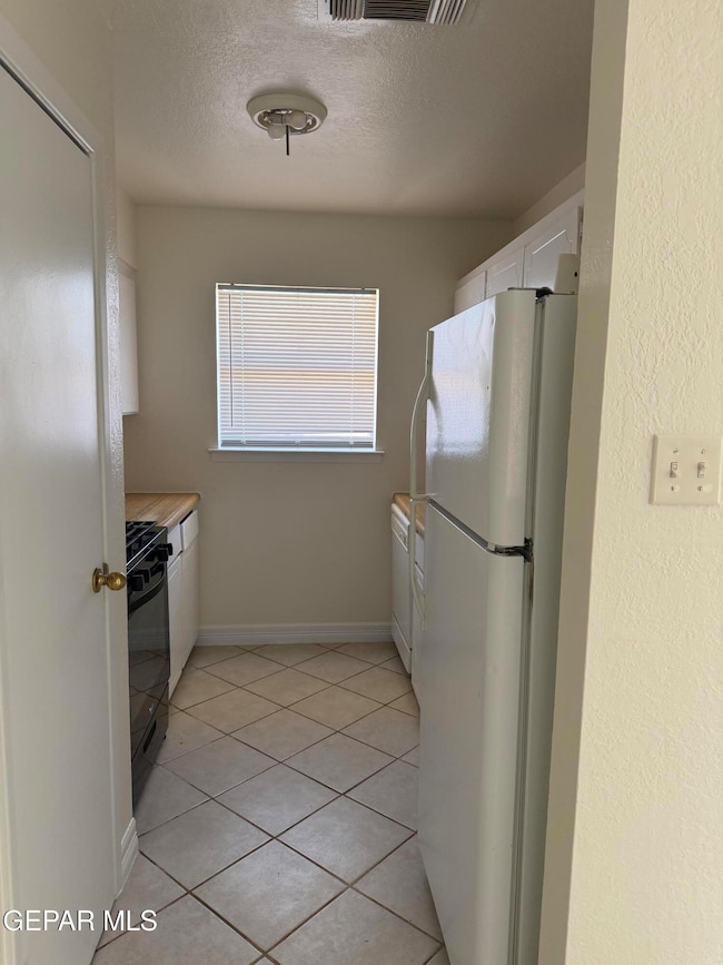 8916 Leo St unit B, El Paso, TX 79904 - photo 6