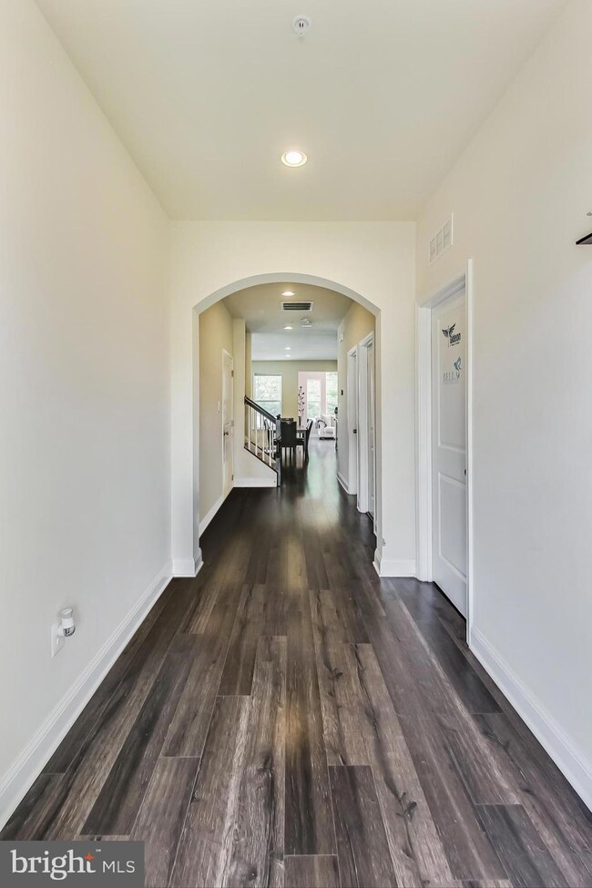 5456 Dundee Ln, White Plains, MD 20695 - photo 3