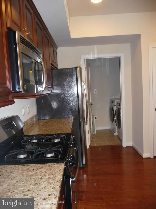 4760 Dane Ridge Cir unit 50, Woodbridge, VA 22193 - photo 5