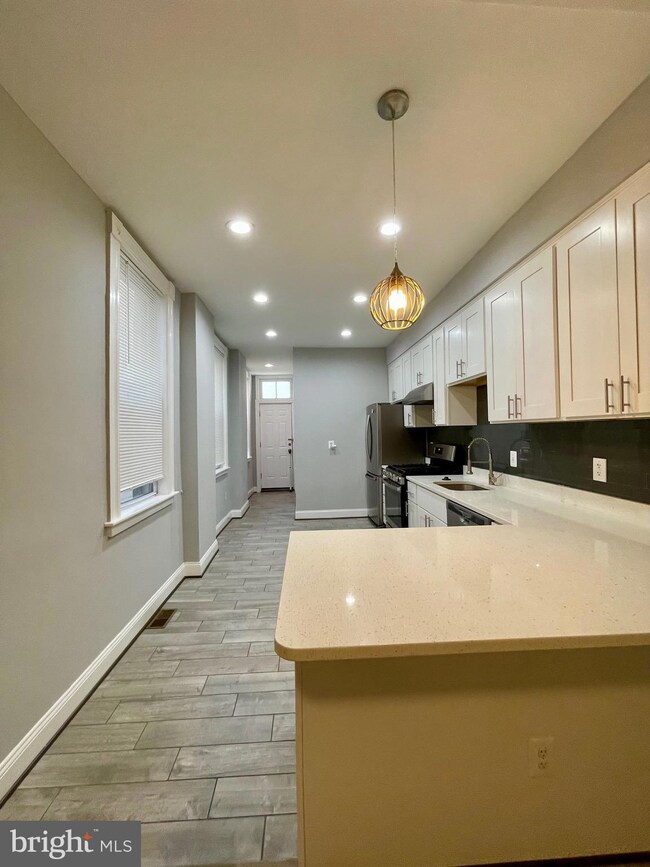 2216 Jefferson St, Baltimore, MD 21205 - photo 6