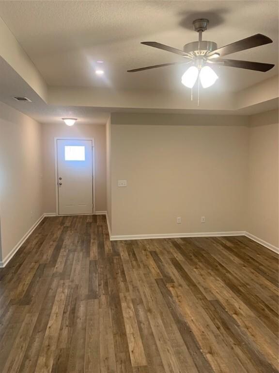 Foyer & Entry