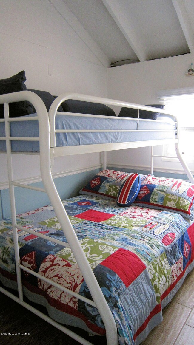 bed2