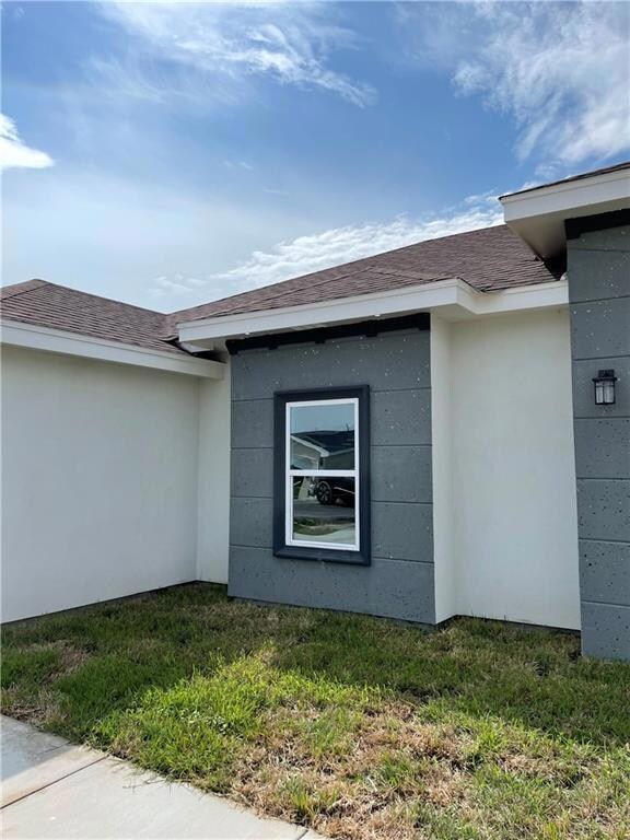 711 Santa Cecilia St, Donna, TX 78537 - photo 3