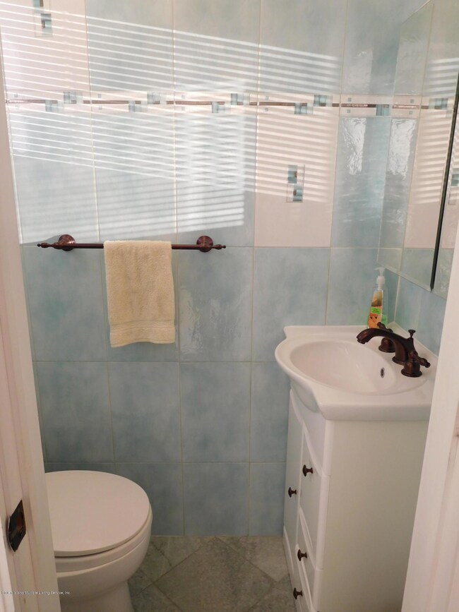 Half bath 1st floor