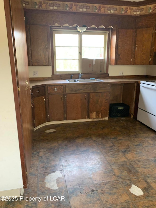 105 Spring St, West Pittston, PA 18643 - photo 4