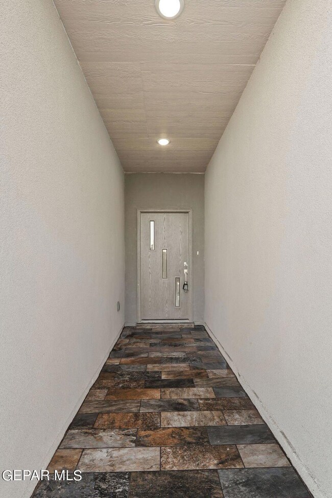 12012 Cotton Cloud Way, Socorro, TX 79927 - photo 4