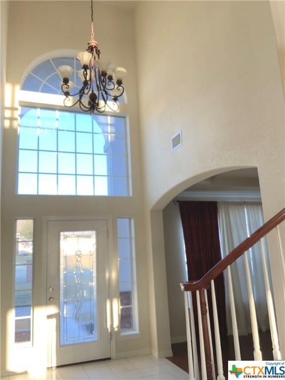 2 story foyer