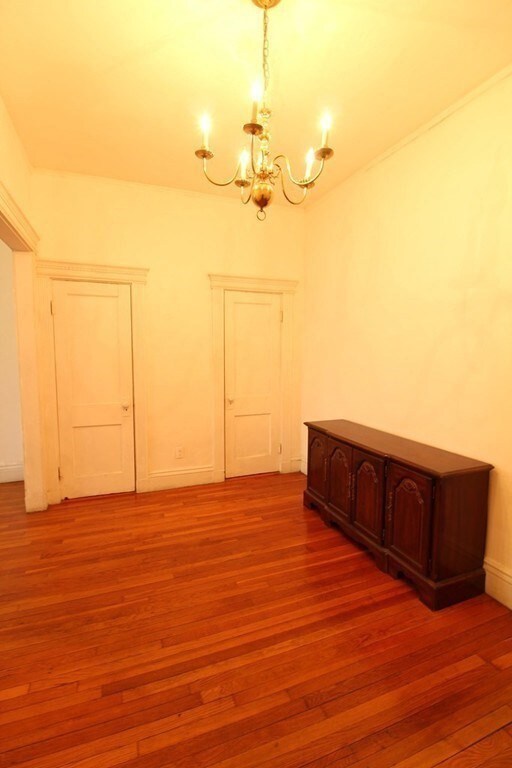 382 Riverway unit 2, Boston, MA 02115 - photo 2