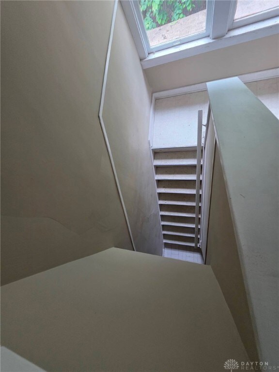 2324 Eastview Ave unit 2322, Dayton, OH 45405 - photo 5