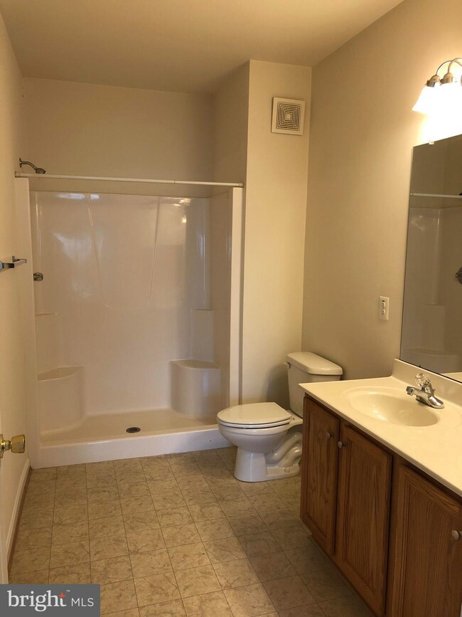 23580 F D R Blvd unit 309, California, MD 20619 - photo 6