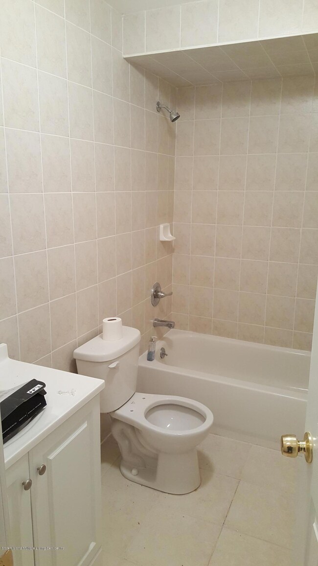 110 Broad St unit A, Staten Island, NY 10304 - photo 6