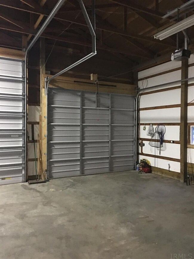 9905 N Skyline Dr, Syracuse, IN 46567 - photo 3