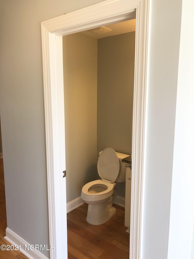 3333 Jasper Place unit 10, Wilmington, NC 28409 - photo 5