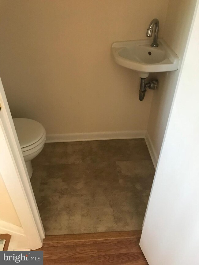 79 Carnival Dr, Taneytown, MD 21787 - photo 7