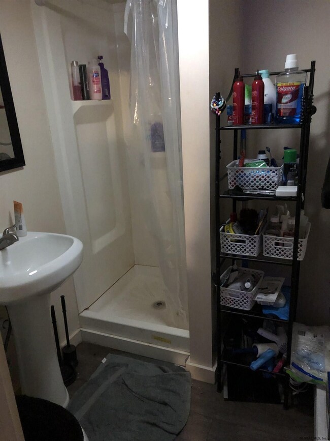 1659 Broadway, Schenectady, NY 12306 - photo 5