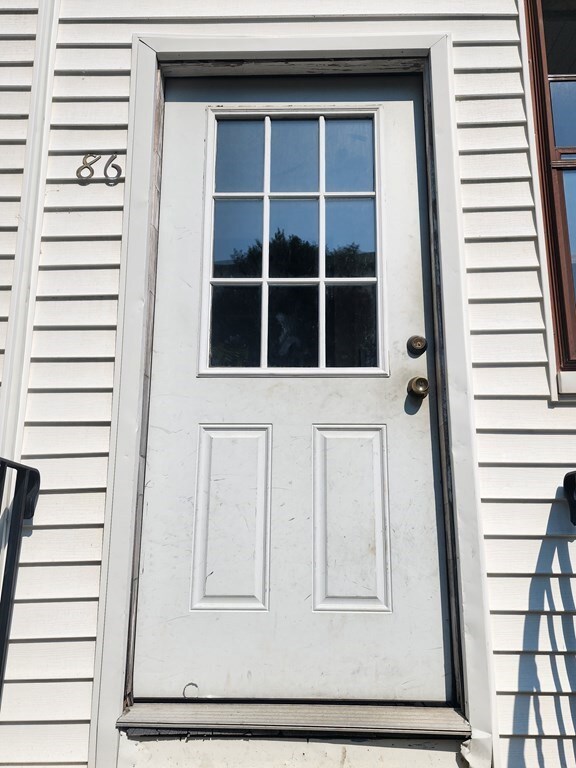 86 Florence St unit 3, Worcester, MA 01603 - photo 3