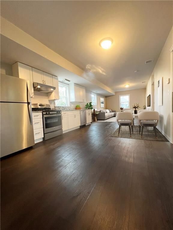 7 Coyle Ave unit 2, Pawtucket, RI 02860 - photo 3