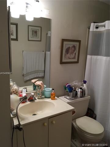 2nd Bathroom